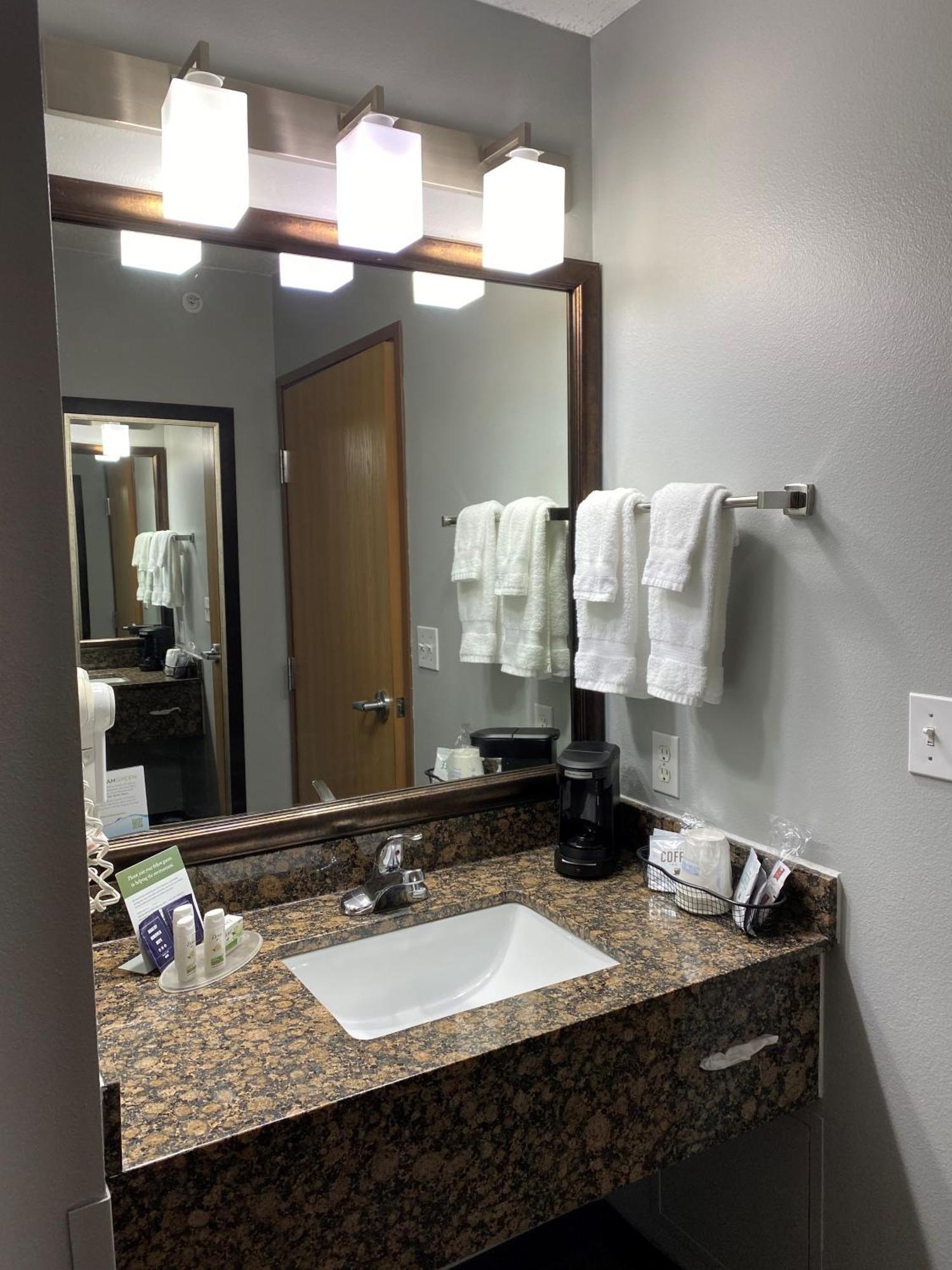 Americinn By Wyndham Webster City Extérieur photo